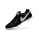 Nouveaux 2016 Chaussures Cuir de Kangourou Nike Tiempo Legend VI FG ACC Noir Blanc Or