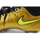 Nike Chaussures de football Magista Obra pour terrain sec or noir