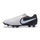 Nike Tiempo Legend 7 FG Kangourou Crampons Football - Blanc Noir