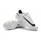 Nike Nouveau Crampon Football Mercurial Vapor 11 FG - Blanc Noir