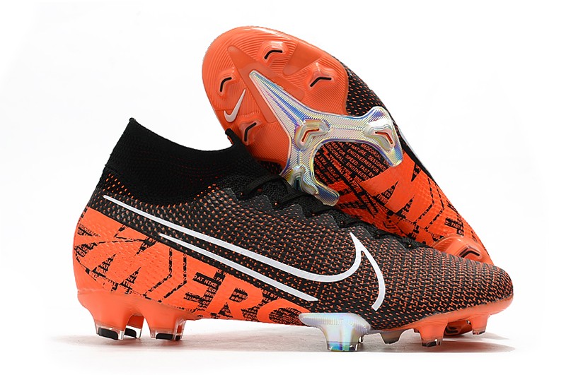 crampon mercurial noir