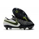 Crampons Nike Tiempo Legend VIII Elite SG-Pro Blanc Noir