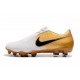 Chaussures de Foot Nike Phantom Vnm Elite FG - Blanc Or Noir