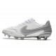 Chaussures Nike Tiempo Legend 9 Elite FG Blanc Gris